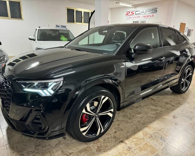 Audi Q3 Sportback 35 tdi Str S line Black Matrix Pelle 360