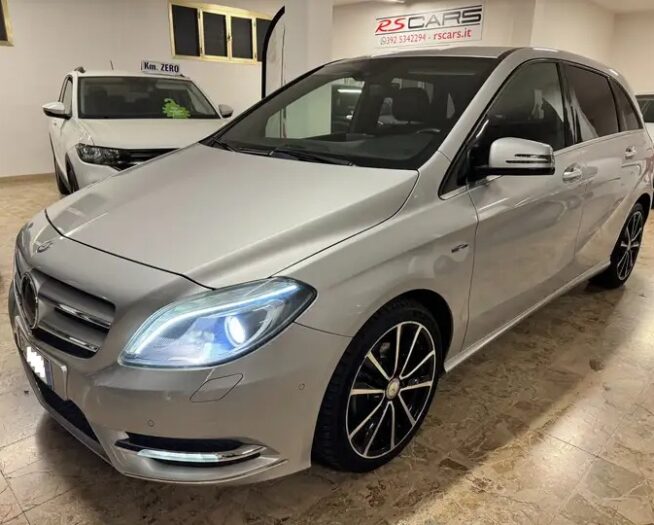 Mercedes-Benz B 180 dAut Premium BiXenon Navi 18 PDC Unicpproprietario