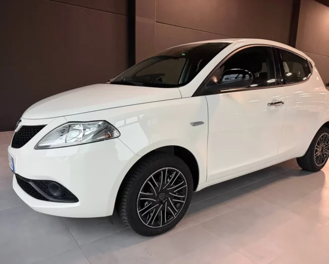 Lancia Ypsilon 1.2 Gold Sensori Radio Bluetooth PREZZO REALE NO VINCOLI