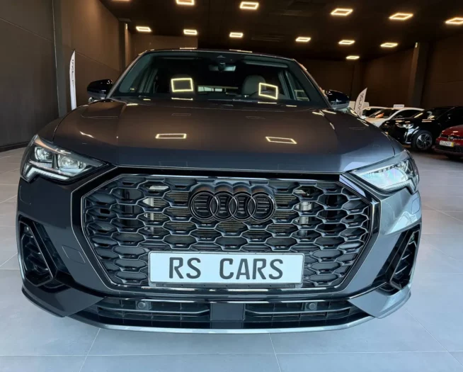 Audi Q3 Sportback 35 tdi S line Black Matrix Luci ambiente 19