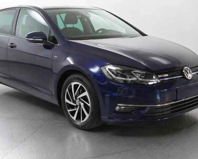 Volkswagen Golf 1.5 tsi Highline 130cv Fari Led Navi App Connect